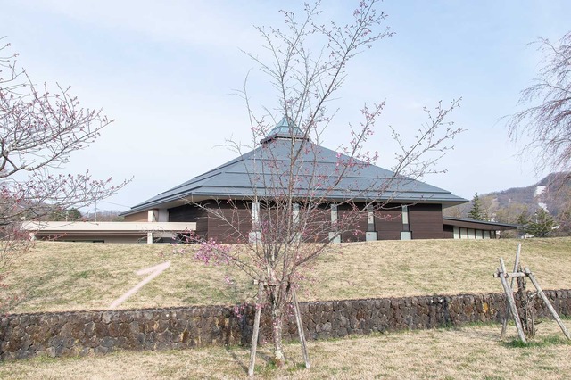 20240415yagasaki-ohgahall-west_sakura01.jpg